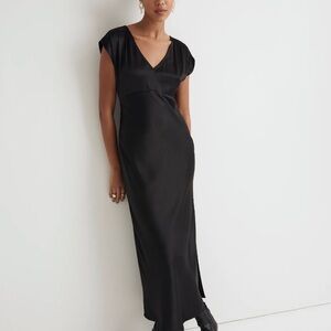 Madewell Wide V-Neck Midi Dress NWT